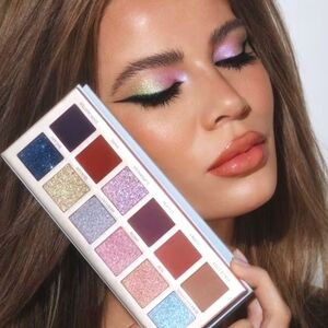 NEW Anastasia Beverly Hills Cosmos Eyeshadow Palette